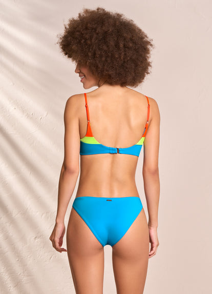 Maaji Stone Blue Gliter Sporty Bralette Bikini Top, Stone Blue Splendo –  NeptunesBoutique